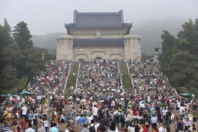 十一假期出游,去哪里人少景又美?